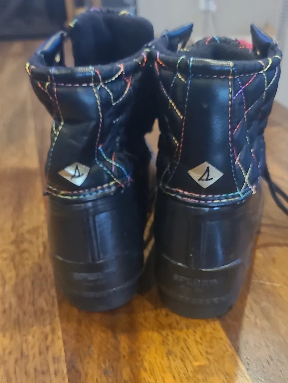 Kids Sperry Port Boots Girks Size 4.  Like New